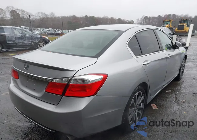 1HGCR2F50DA185122: 43868966