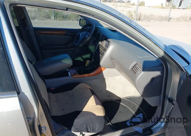 JT8BD68S3Y0113229: 43869251