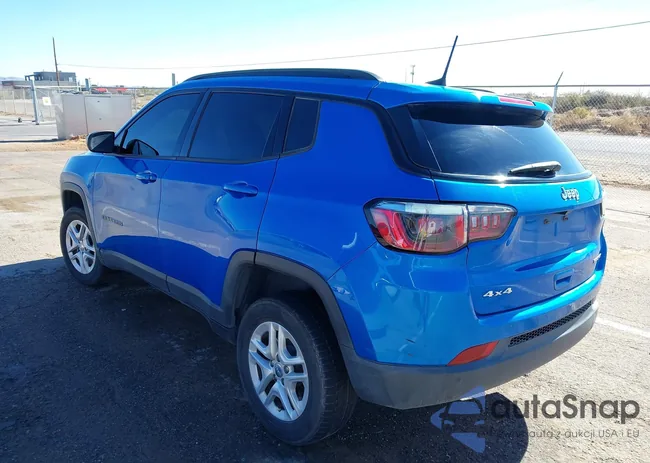 3C4NJDAB0JT230281: 43868549