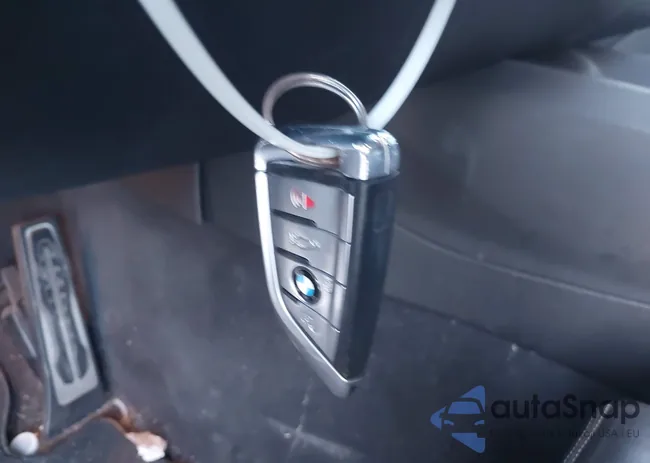 WBSJF0C09LCE34074: 43868667