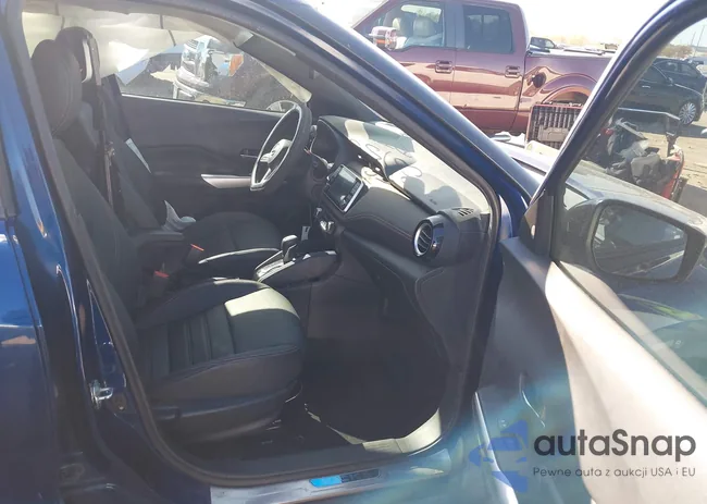 3N1CP5DV4LL564756: 43869903