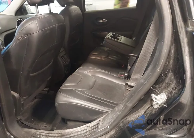 1C4PJLDB2KD455467: 43869908