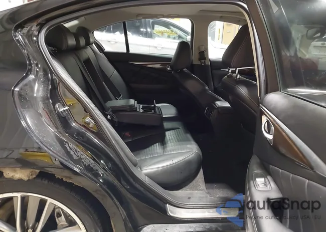 JN1BV7AR2FM396064: 43869949