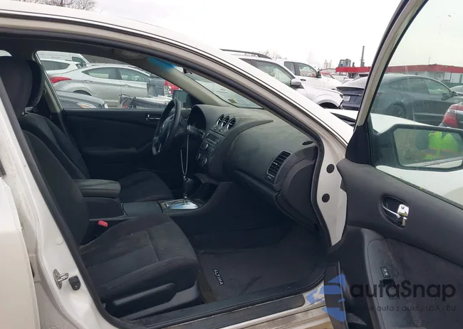 1N4AL2AP3CC246553: 43870220