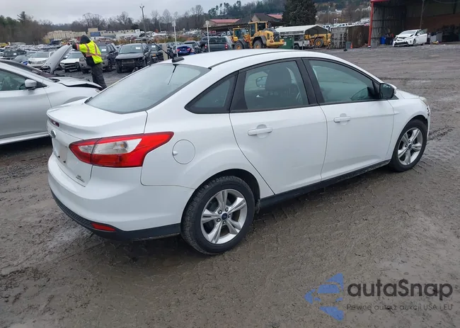 1FADP3F25DL330914: 43870278