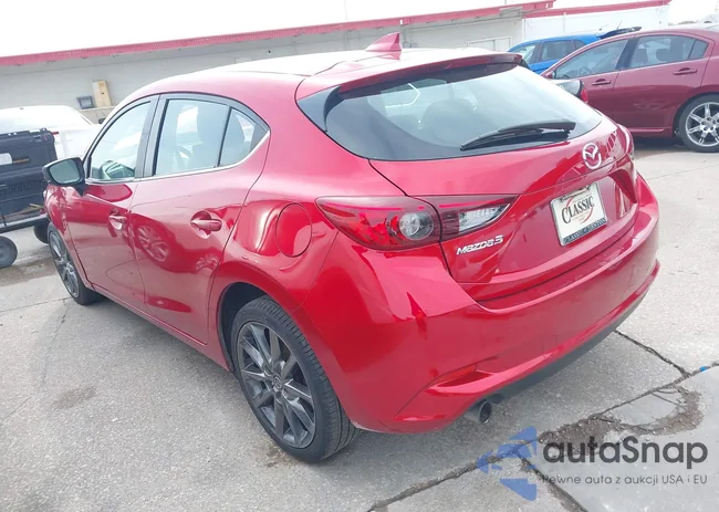 3MZBN1L36JM217196: 43869544