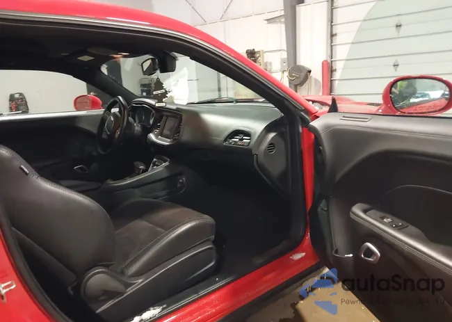 2C3CDZFJ8MH670231: 43869682