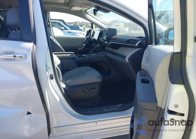 5TDYRKEC5PS160146: 43869857