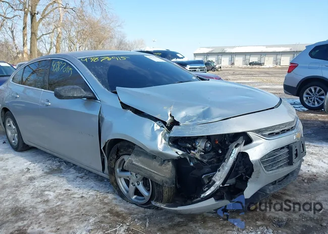 1G1ZB5ST0JF243143: 43870915