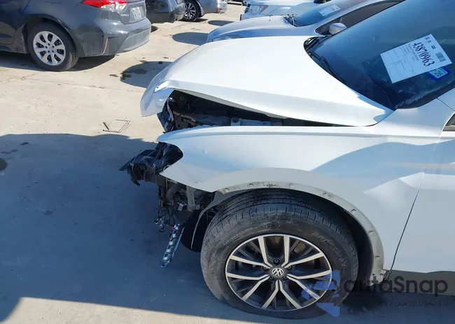 3VV1B7AX9MM014499: 43870963