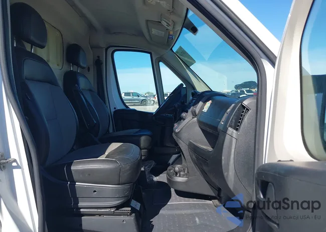 3C6TRVDG8HE536728: 43871107