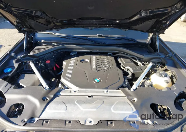 5UXTY9C08L9C59021: 43871321