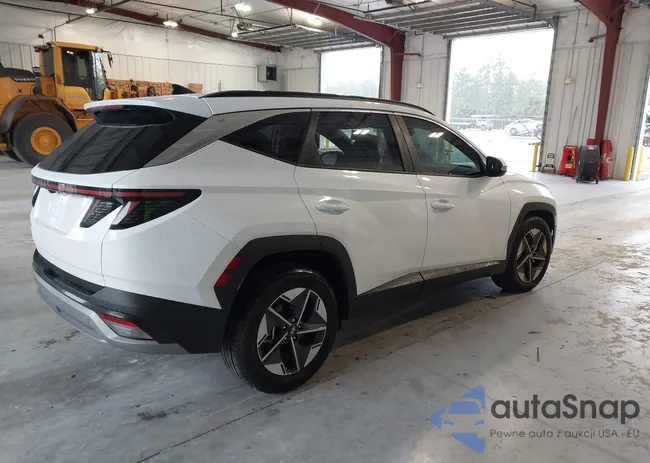 3KMJC3DE2SE015741: 43871371