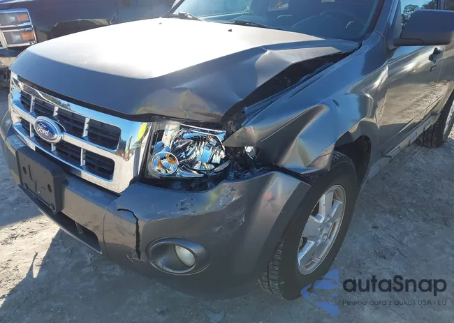 1FMCU9D70BKB98983: 43871406