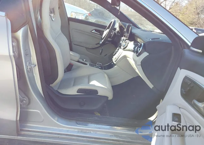 WDDSJ5CB7FN177422: 43871413