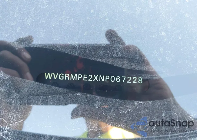 WVGRMPE2XNP067228: 43871458