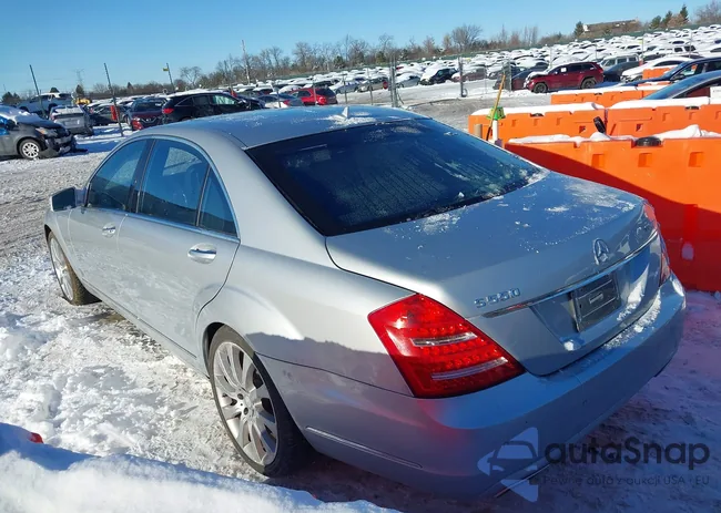 WDDNG7DB9CA430121: 43870476