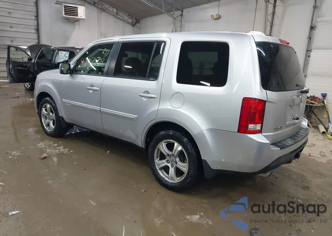 5FNYF4H79DB078066: 43870708