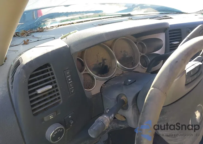 1GCHK236X8F113472: 43870784