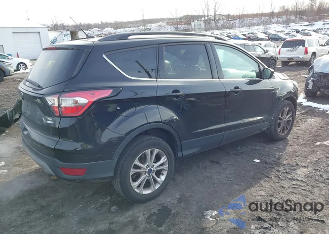 1FMCU9GD9HUB64152: 43870829