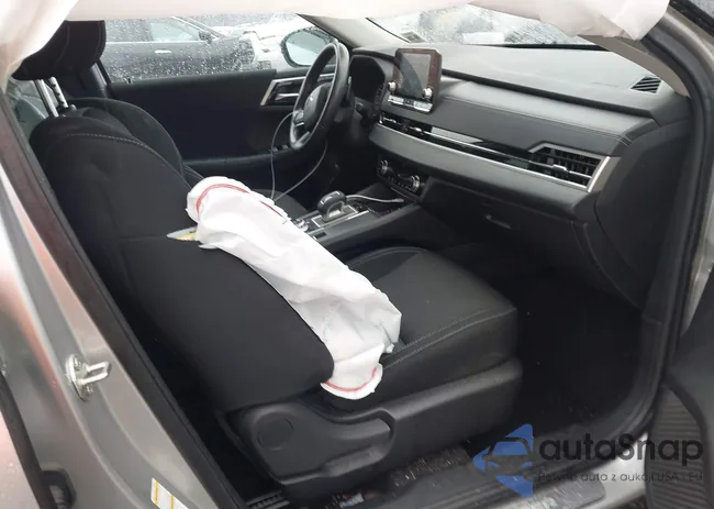 JA4J4TA81NZ018731: 43871896