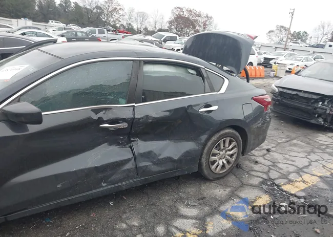 1N4AL3AP6JC117564: 43871948