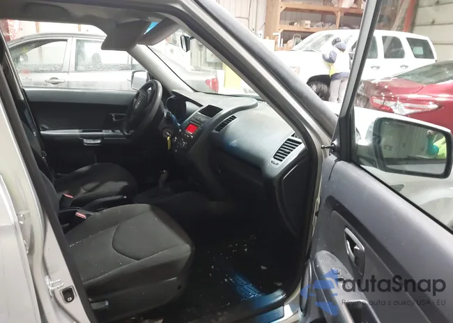 KNDJT2A50C7474947: 43872120