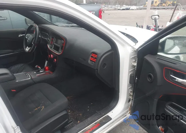 2C3CDXBG1CH132015: 43872252