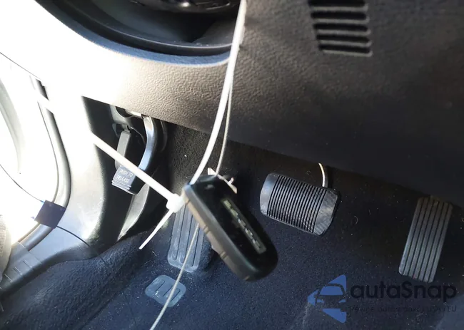 3C4PDDEG5JT311458: 43872435