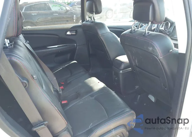 3C4PDDEG5JT311458: 43872435