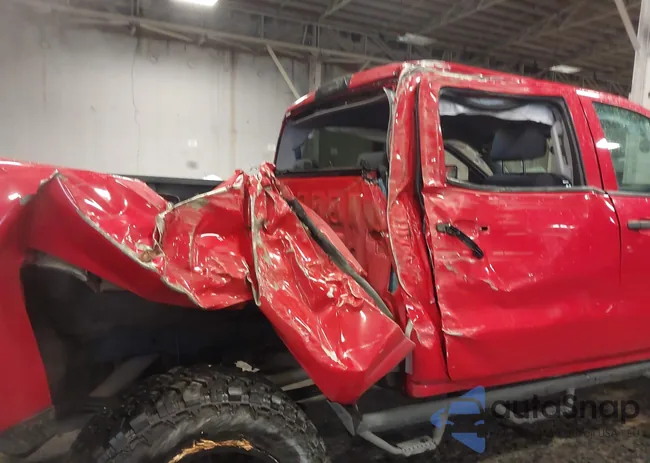 3GCUKREC5EG493132: 43871661