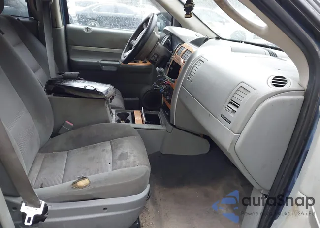 1A8HW58P57F556093: 43871765