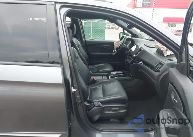 5FNYF8H01KB006690: 43871784