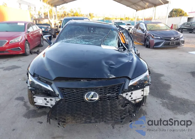 JTHGZ1B23S5085722: 43873027