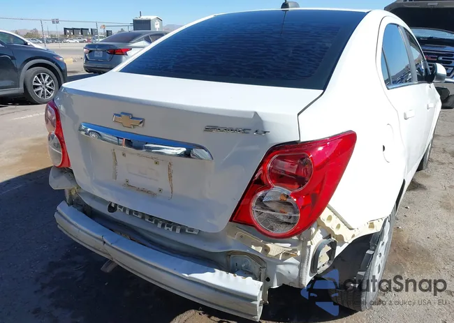 1G1JC5SHXG4135297: 43873159