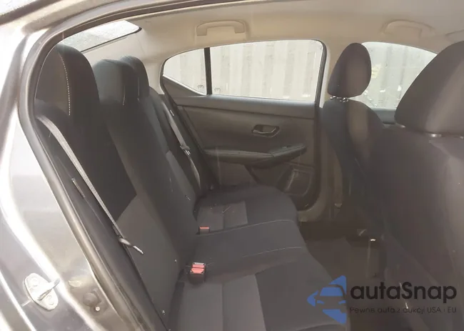 3N1AB8CV0RY242300: 43873177