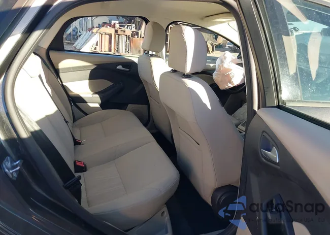 1FADP3F23FL239305: 43873245