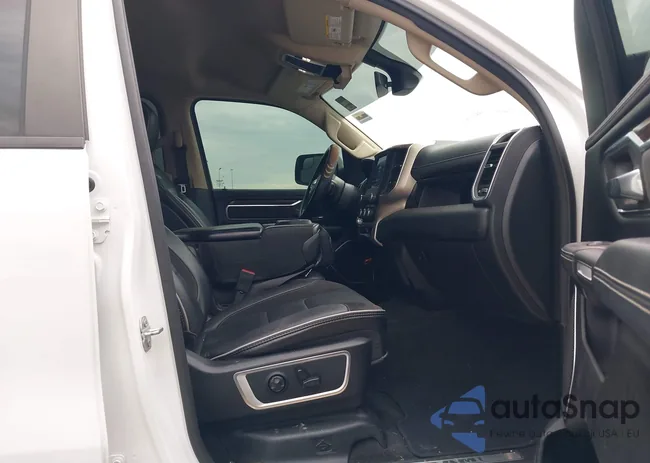 1C6SRFJT1LN339360: 43873256