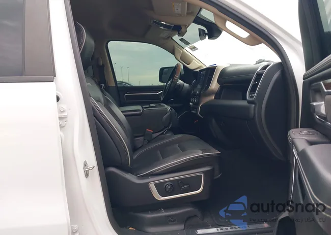 1C6SRFJT1LN339360: 43873256