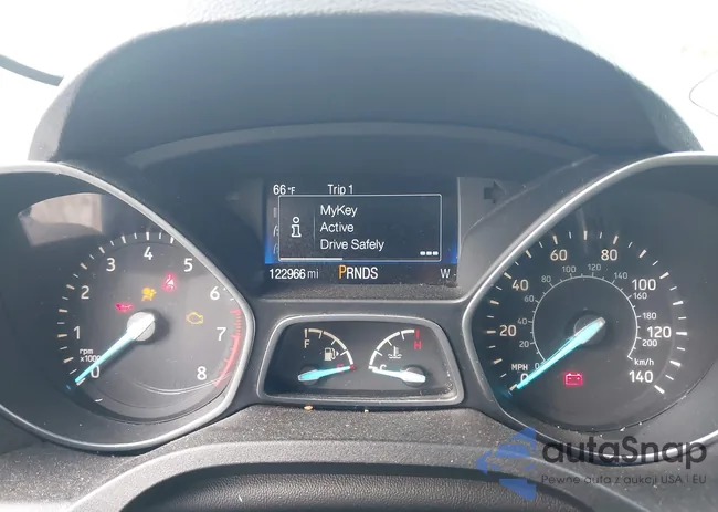 1FMCU0GD0HUC68427: 43872580