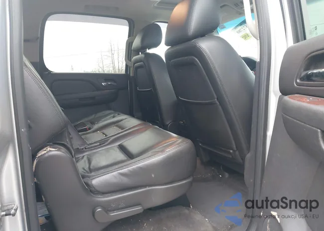 1GNSKKE39BR329304: 43872780