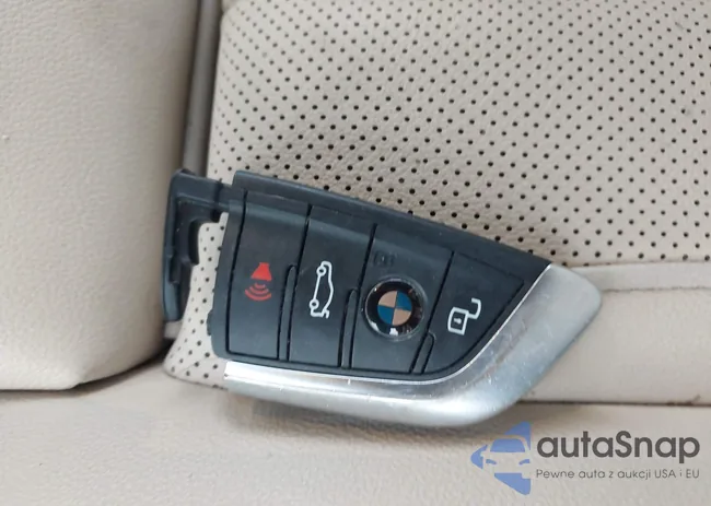 WBA73AV02PFN97418: 43873882