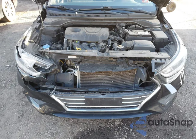 3KPC24A34KE077214: 43873893