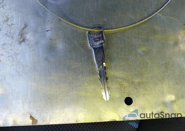 1GCCS1949S8207686: 43873909