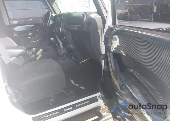 1C4BJWDG9DL524543: 43874156