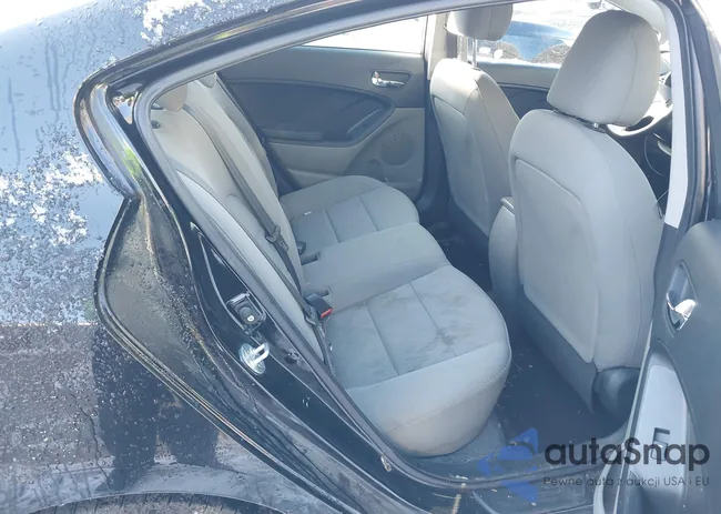 KNAFK4A68F5256975: 43874250