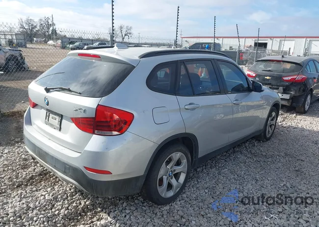 WBAVM1C55FVW58140: 43874412