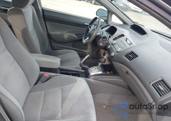 2HGFA1F52AH321715: 43873560