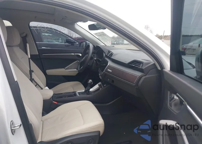 WA1EECF3XP1102608: 43873697