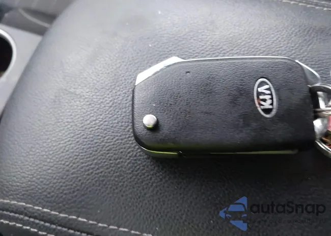 KNDPMCAC8M7935230: 43873853